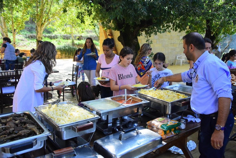 Lycee Montaigne Lunch at La Citadelle de Beit Chabeb